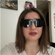 Offro lezioni di italiano ed inglese a bimbi della scuola materna,primaria e secondaria di primo grado.